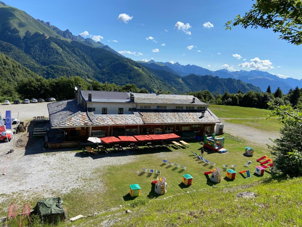 ואלטורטה Rifugio Trifoglio Ass. Ostelli Lombardia מראה חיצוני תמונה